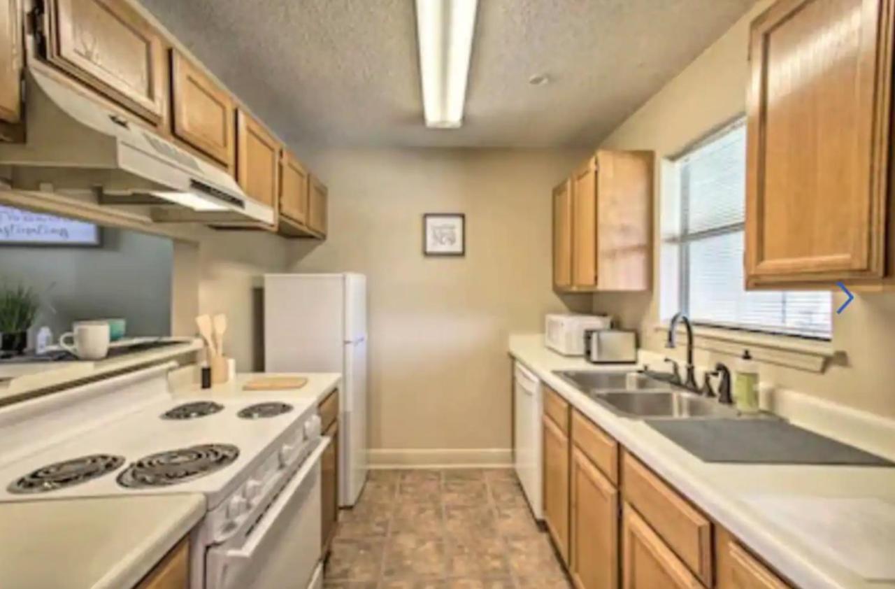 New! Lsu Baton Rouge Contemporary 3 Bedroom Suite Condo 외부 사진